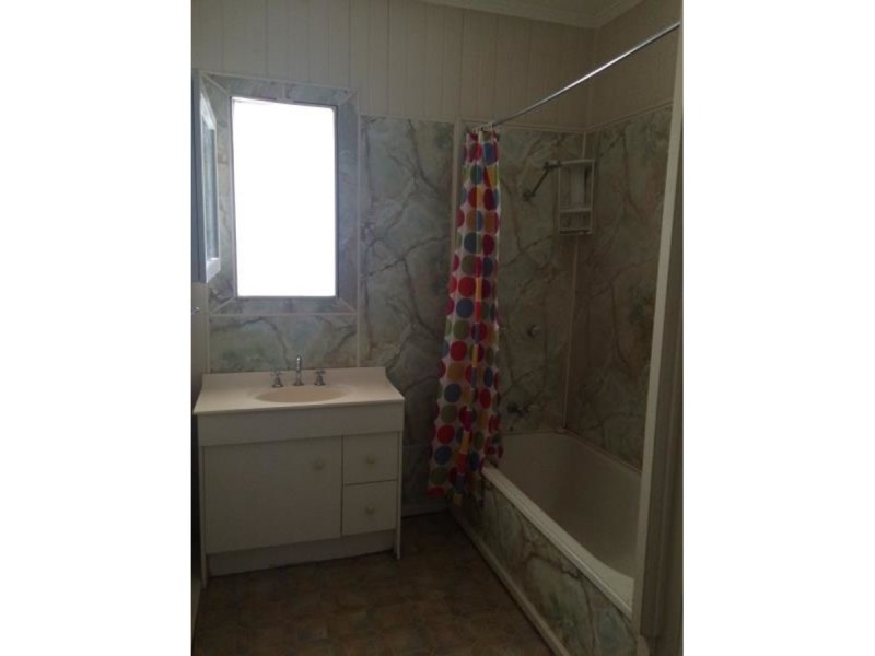 191 Peter Street, Berserker QLD 4701